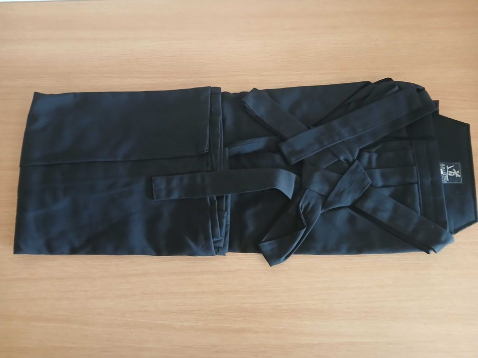 Iai/Kendogi & Hakama Set (High Quality)