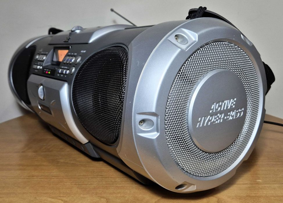 Radiomagnetofon CD Boombox JVC RV-B55 Japonia '99 vintage Oborniki • OLX.pl