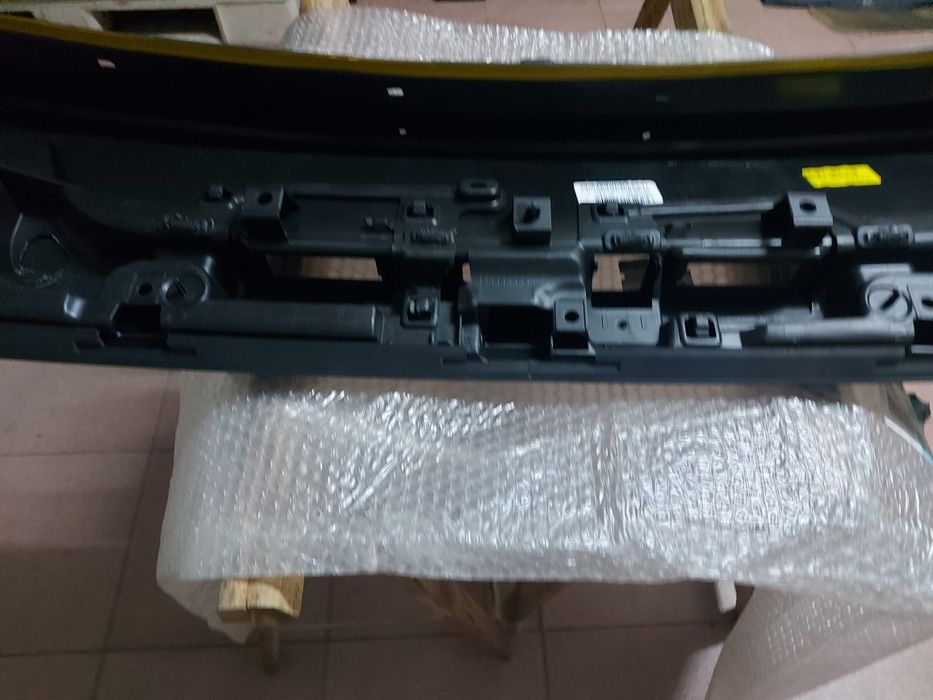 Friso da tampa da mala renault clio IV tourer