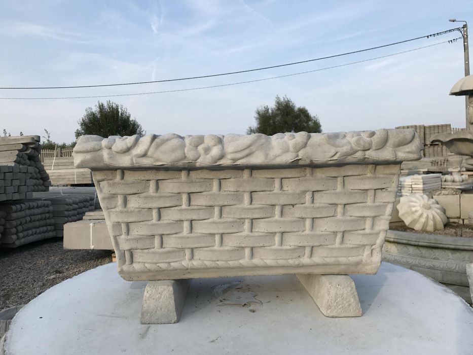 Doniczka betonowa plecionka