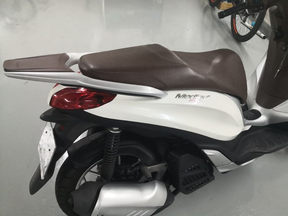 Piaggio Medley 125