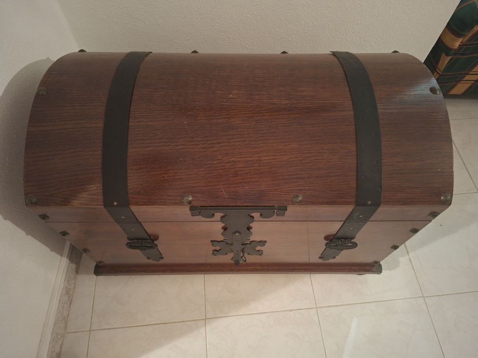 Arca madeira (antiga)