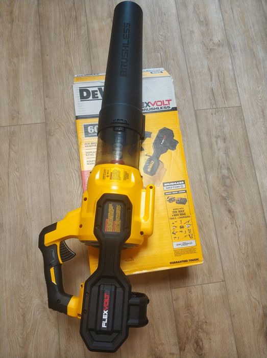 НОВИНКА! Аккумуляторная воздуходувка DEWALT DCBL772 X1 FLEX 60V MAX