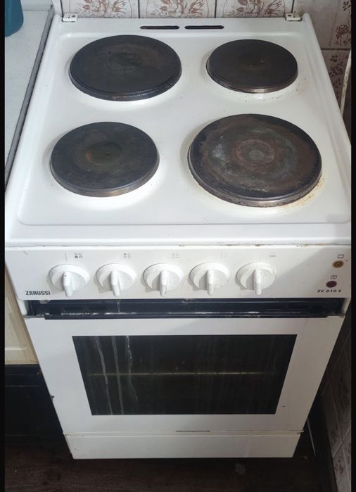 Электроплита ZANUSSI ZC 610 E