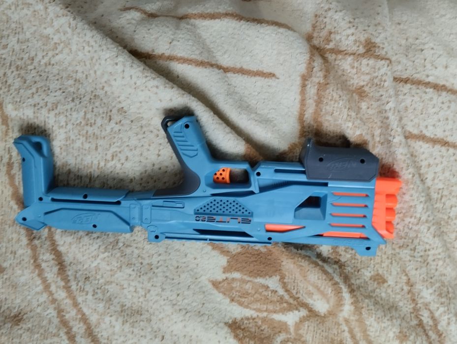 Nerf elite de 3 balas