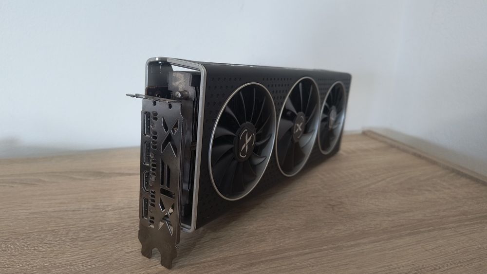 Placa gráfica AMD Radeon RX 6700xt 12gb gddr6