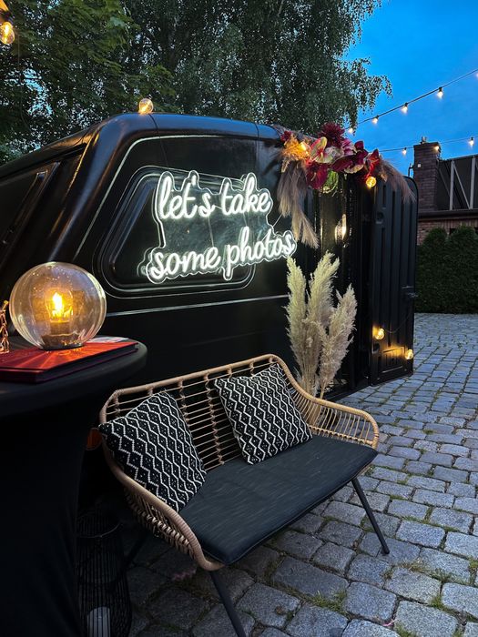 Fotoprzyczepa, fotobudka Kraków i okolice • wesela • imprezy