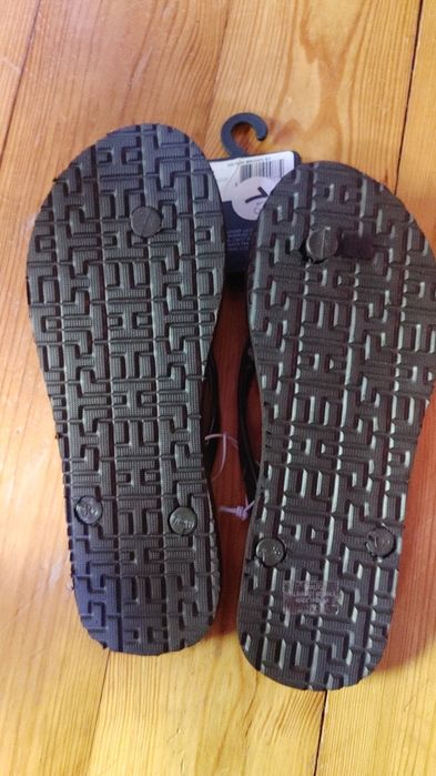 Klapki  japonki Tommy Hilfiger 7 USA