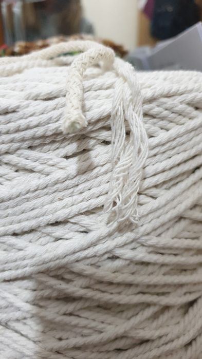 Macrame cordao e barbante