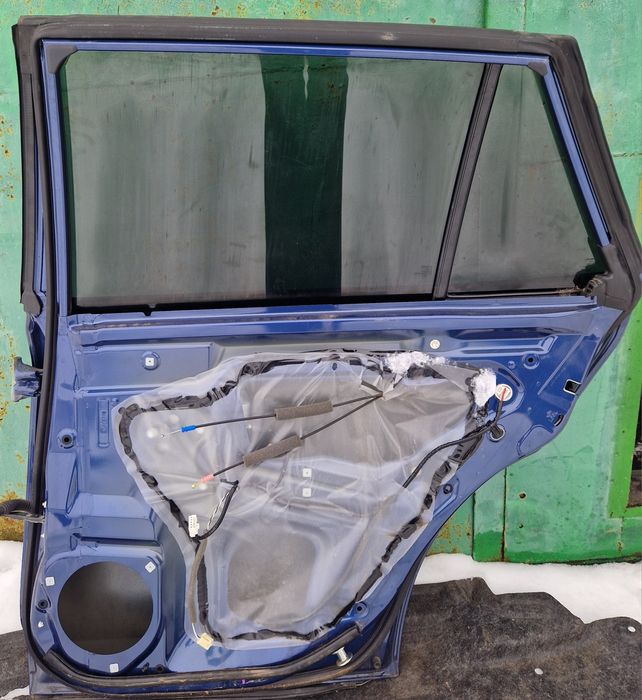 Дверка задня права Subaru Outback b16 2020-2022