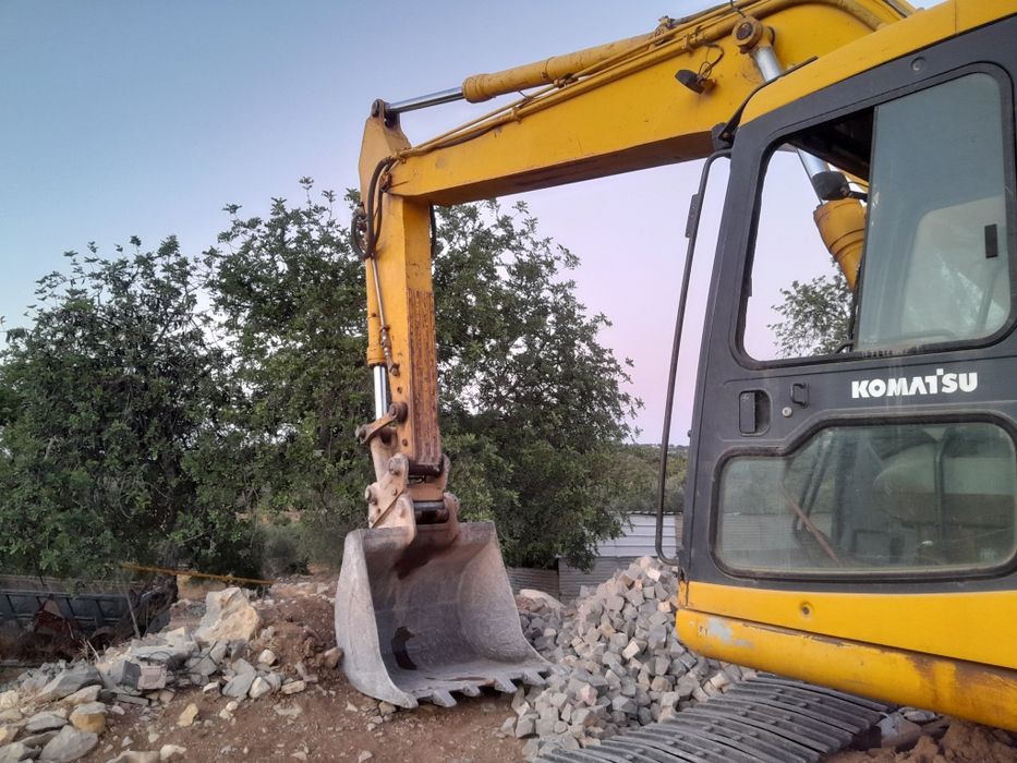 Vendo giratoria komatsu 240 nlc