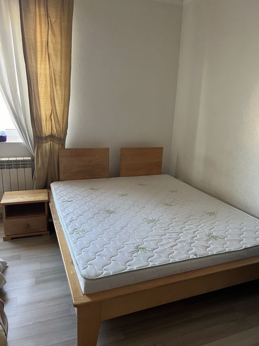 Ліжко 2-х спальне  з масиву дерева 200*160