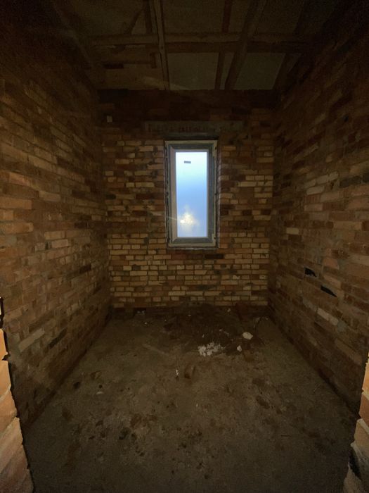 Продаж будинку в чистовому стані!