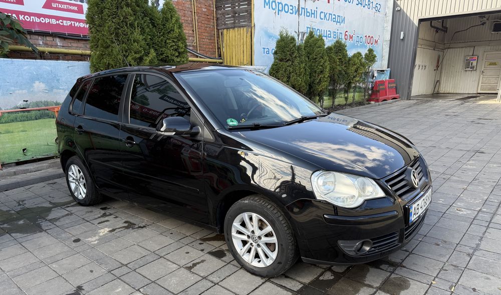 Продам авто Volkswagen Polo 1.4MPI