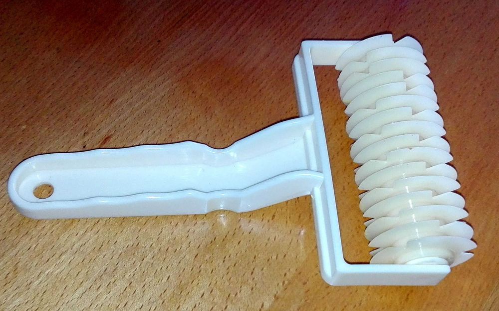 Rolo Cortar Massa Folhada