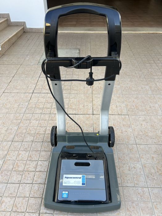 Baixa de Preço - Aspirador de piscina Astral