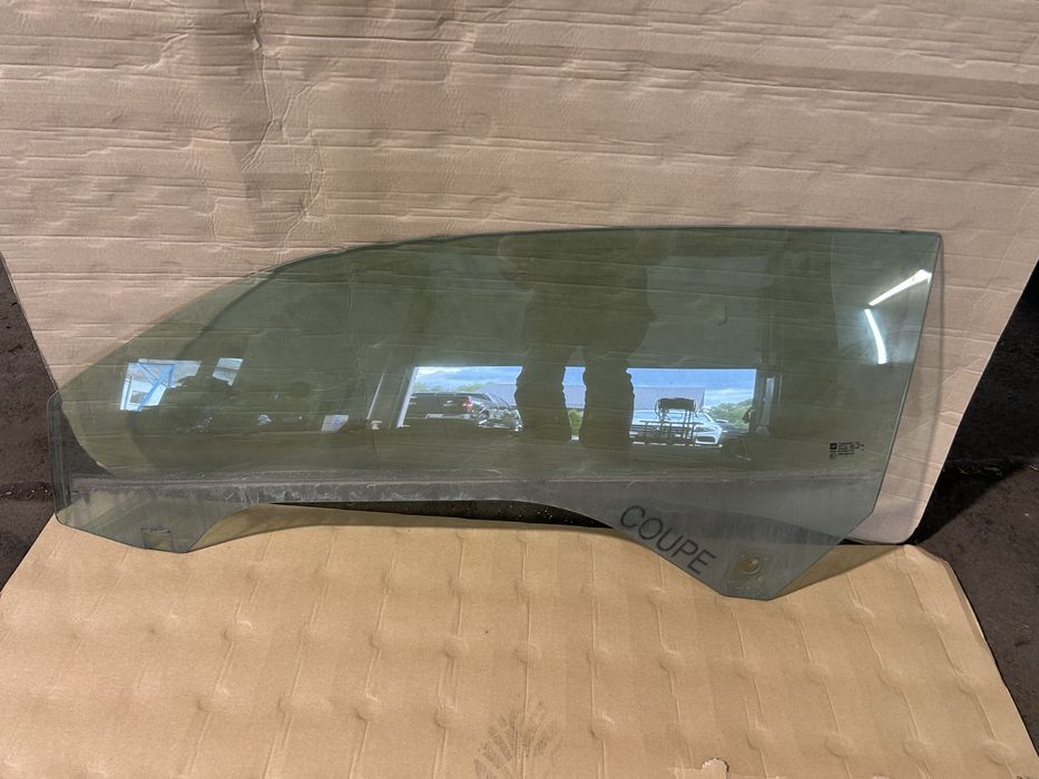 Chevrolet camaro 2009-15 szyba boczna drzwi coupe