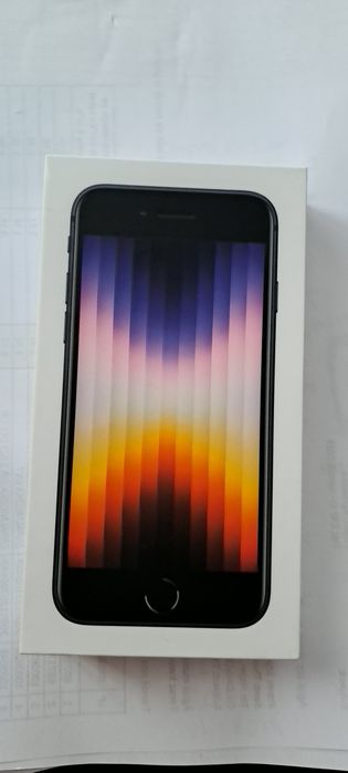 iPhone SE wersja 2022; 128GB