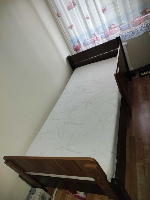 Barierki do łóżka