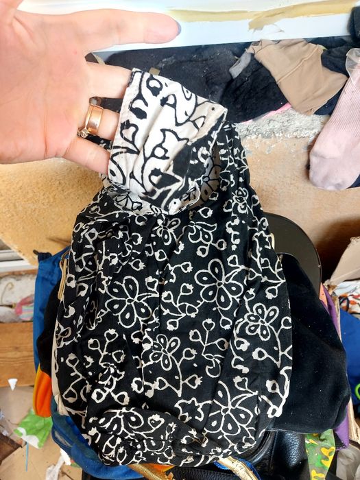 Сумки жіночі, віддам безкоштовно