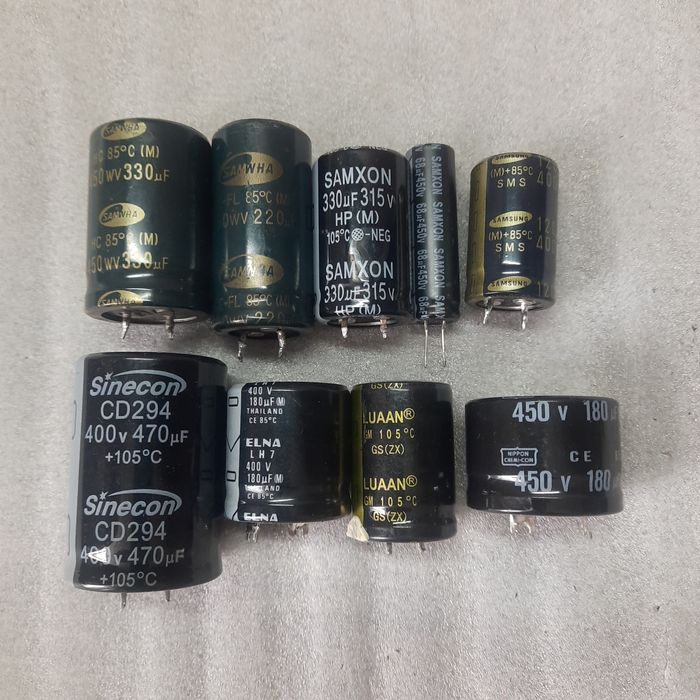 Конденсатори електролітичні.