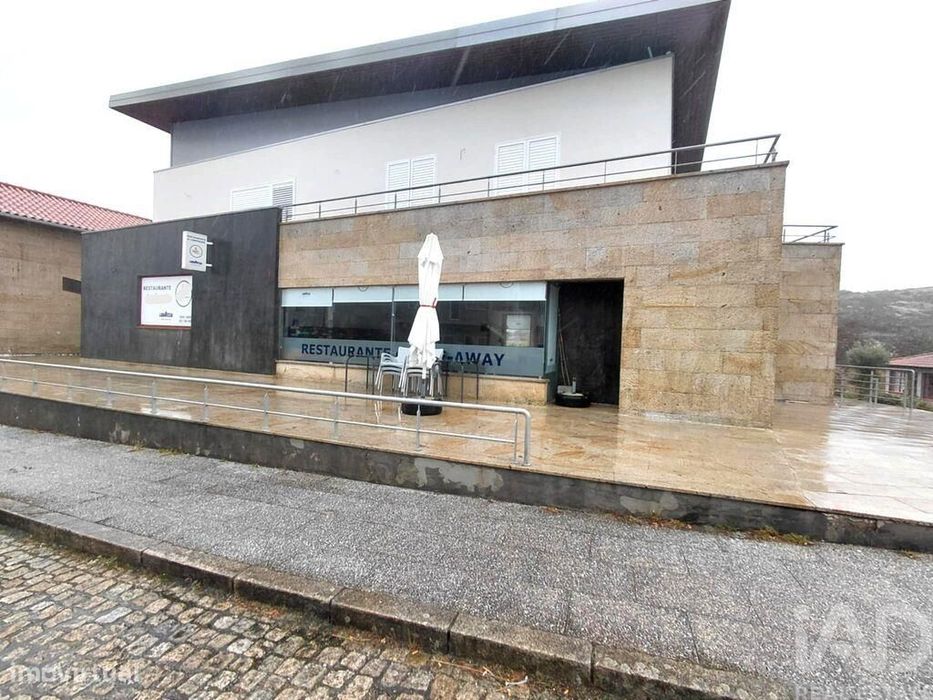 Loja / Estabelecimento Comercial em Castro Laboreiro e Lamas de Mouro