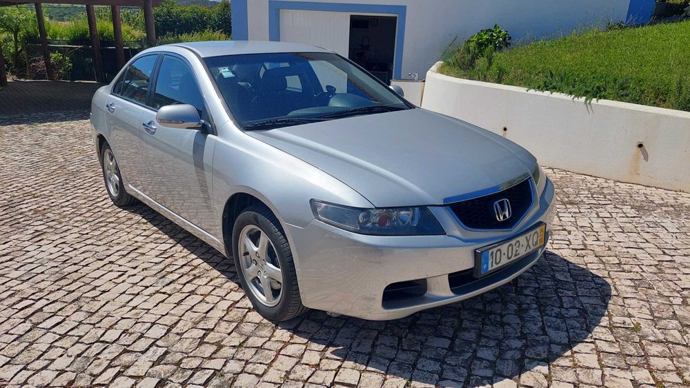 Honda Accord 2.2 i-DTEC de uso pessoal muito estimado