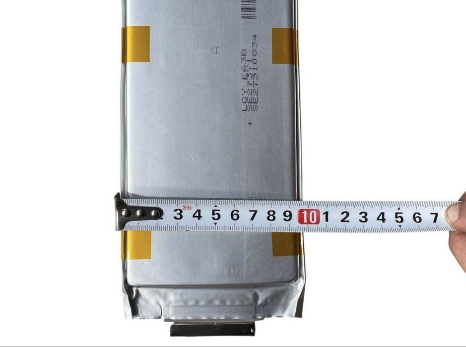 Пакети Комірки Ячейки Li-ion Пакети LGY E63B