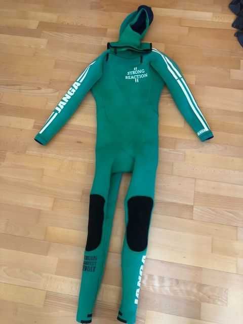 vendo fato janga 4/4 tamanho S em bom estado