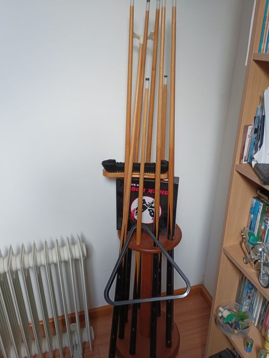 Mesa de snooker/bilhar + acessórios