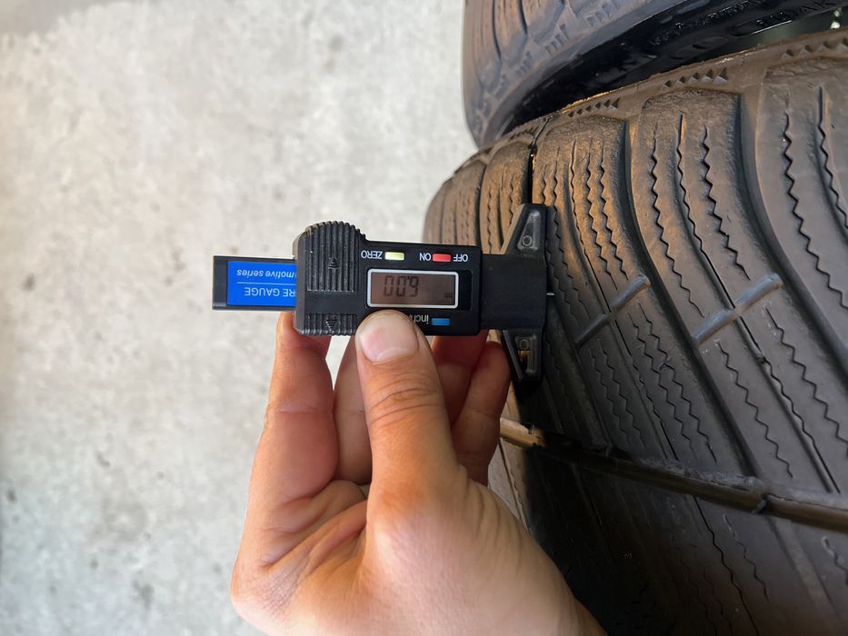 Шини  295  30 20