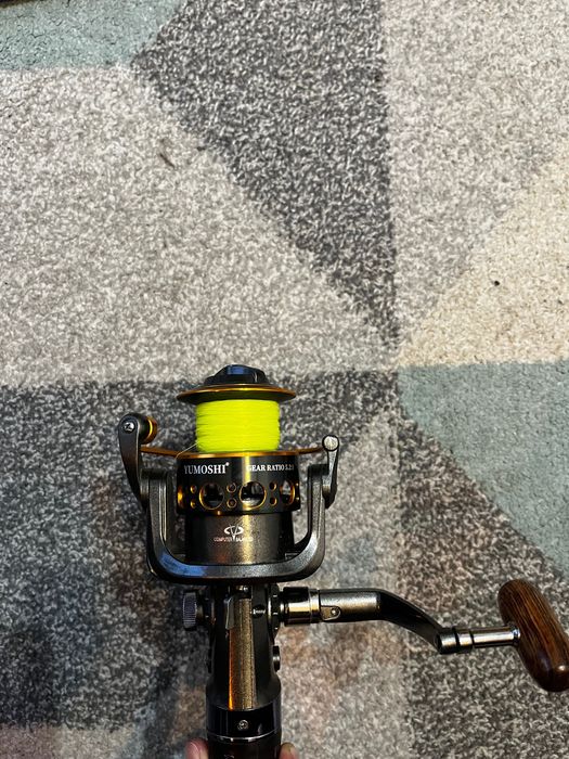 Kołowrotek Yumoshi 5000