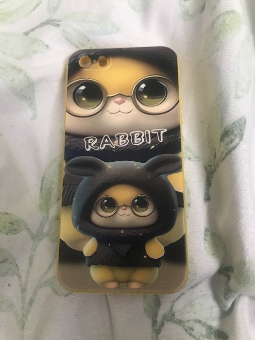 Продаю чехол на iphone 5s/ SE 2016