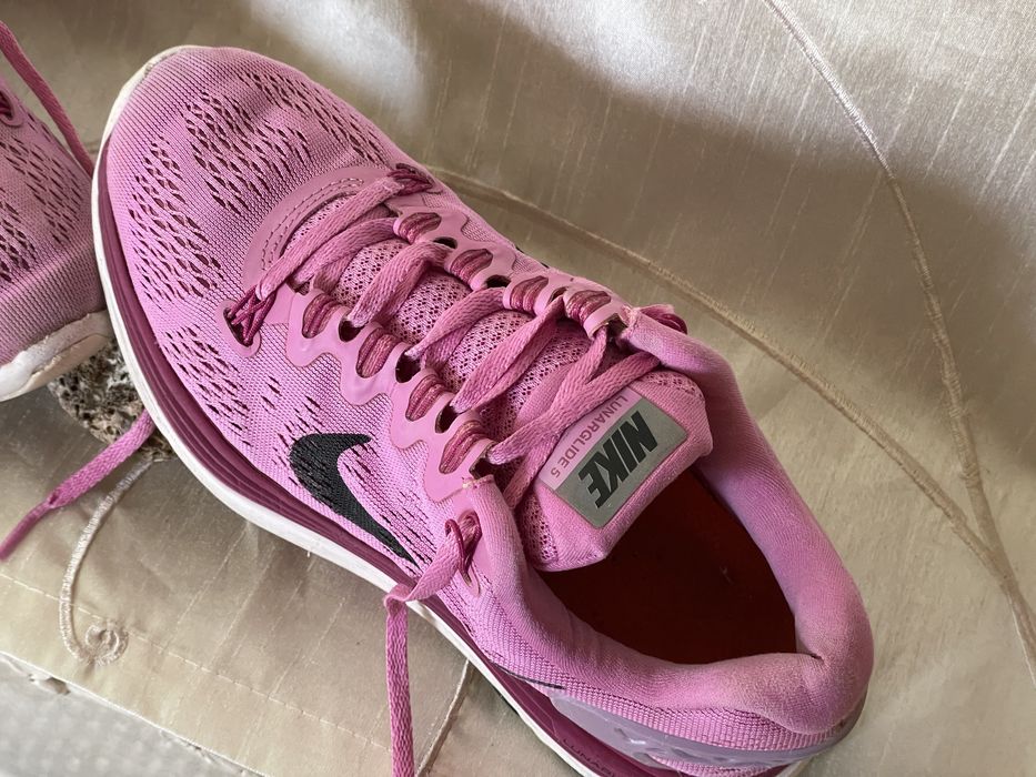 Buty sportowe Nike 36,5