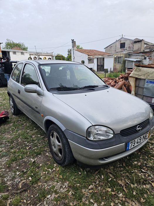 Opel corsa 1.2 16v Sport