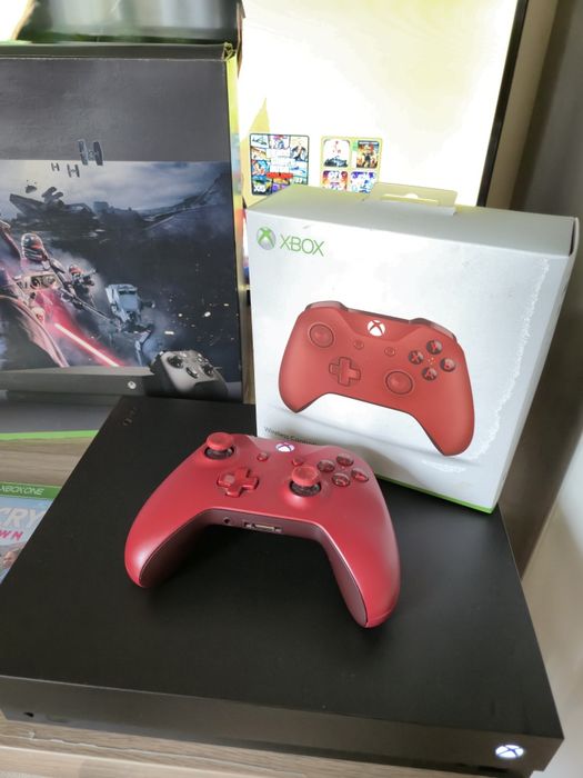 Xbox One X 1TB + jogos