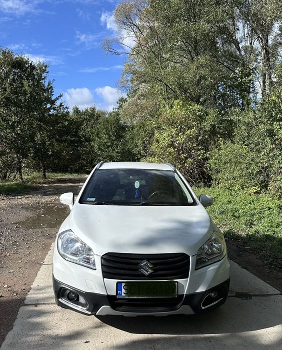 Suzuki SX4 - Cross
