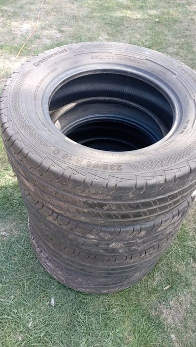 Opony Continental 235 65 R16C Lato