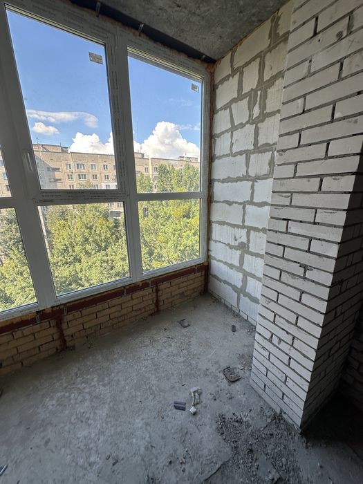Продам квартиру в Черкасах
