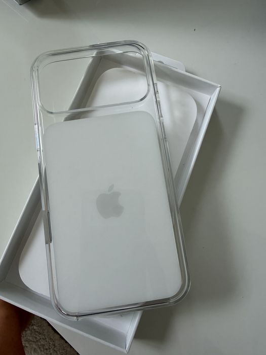 Capa Iphone 17 Pro Max - Original
