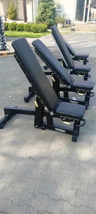 Ławka technogym Pure strength