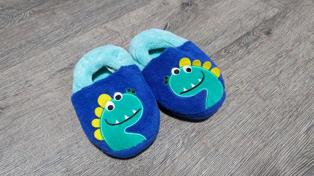 Капці тапочки дитячі додому або в садочок 27/28 р.