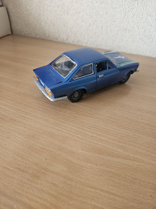 Модель 1:23 seat 1600 sport coupe іспанія