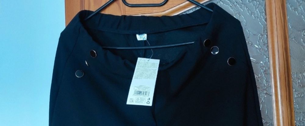 Nowe spodnie szersze proste M/L