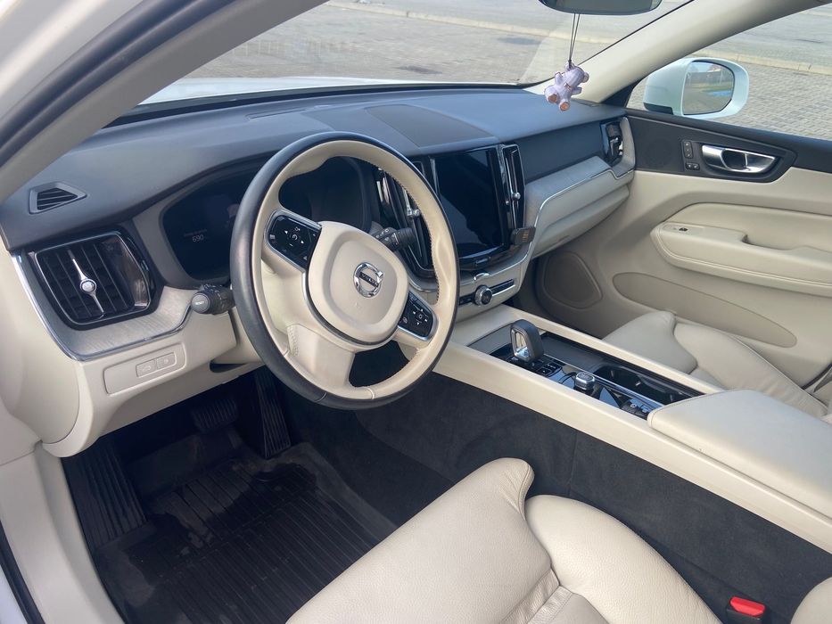 Volvo xc60 plug-in, 4x4