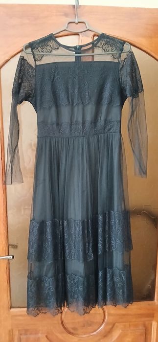 Святкове плаття 40 розміру