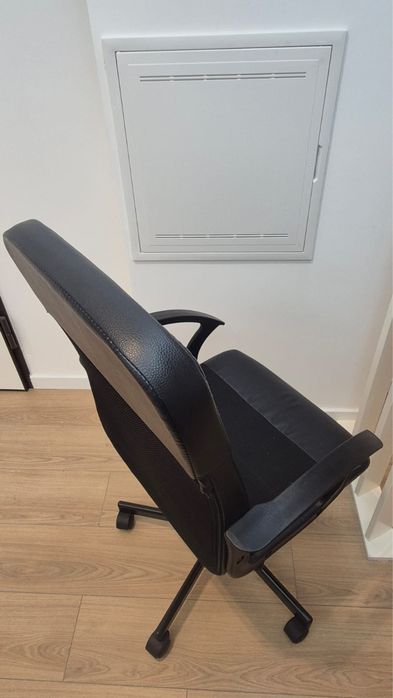 Vende-se Cadeira de Escritorio 2nd mão