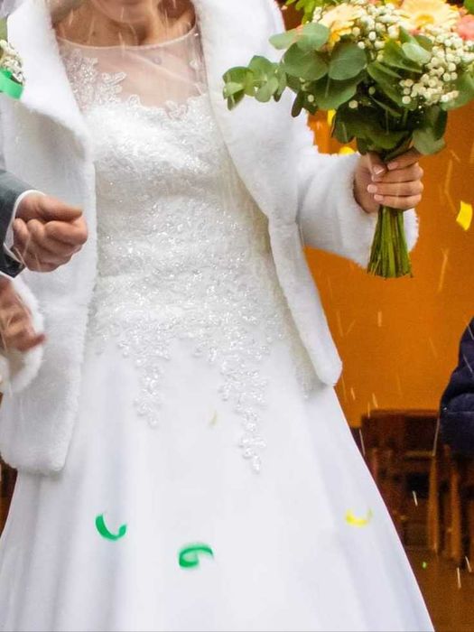 Suknia ślubna 36-38