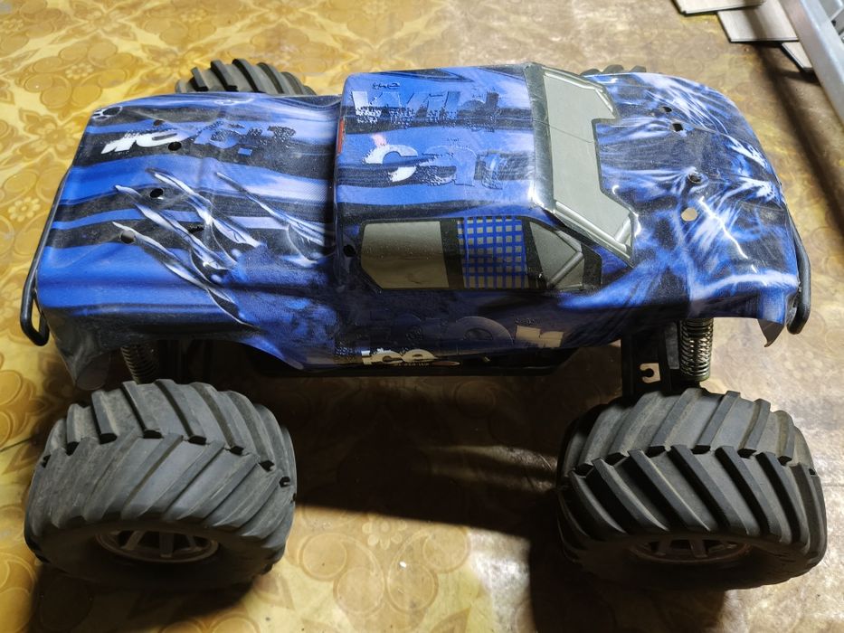 Sprzedam samochód zdalnie sterowany