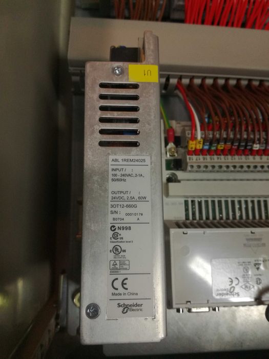 Automato Schneider TSX Momentum 171CCC96020 / IO Bus / Power Supply